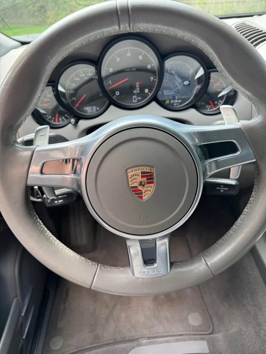 2014 Porsche 958 Cayenne - Image 10 of 16