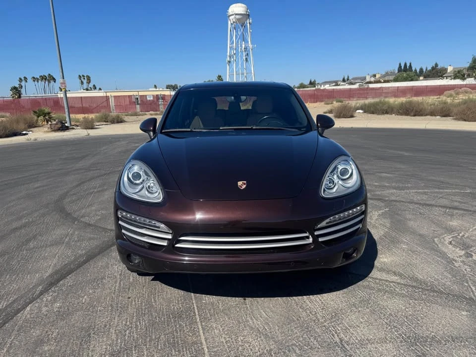 2014 Porsche 958 Cayenne - Image 9 of 18