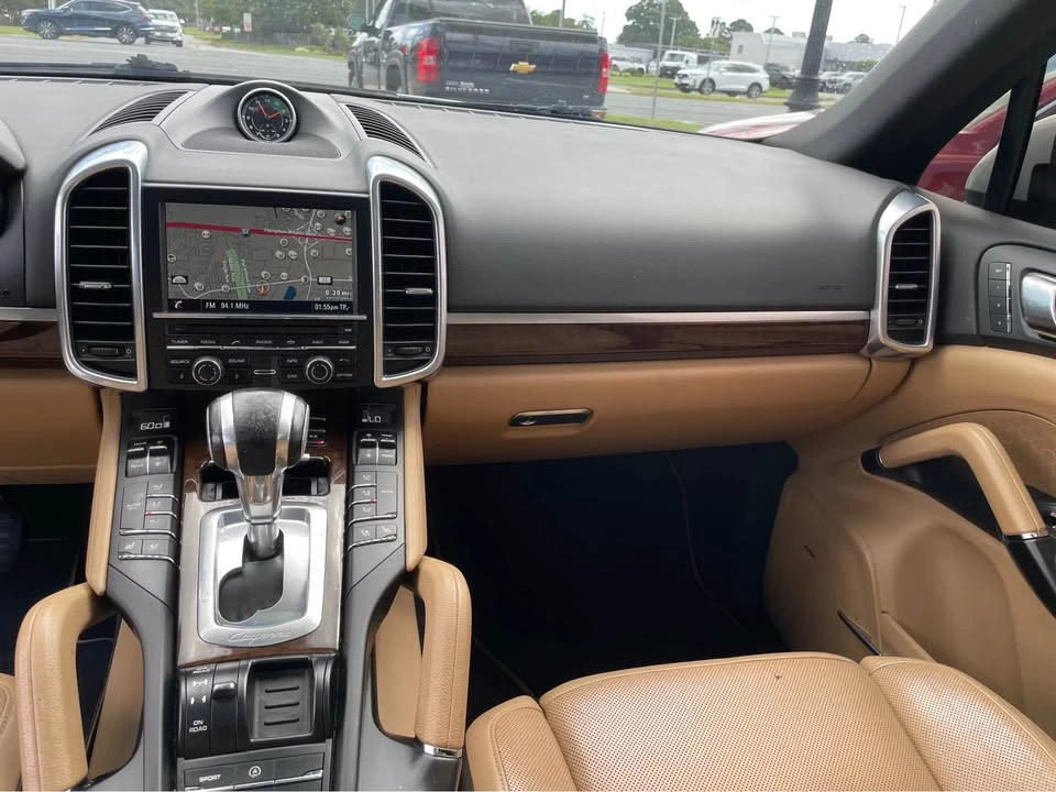 2014 Porsche 958 Cayenne - Image 12 of 15