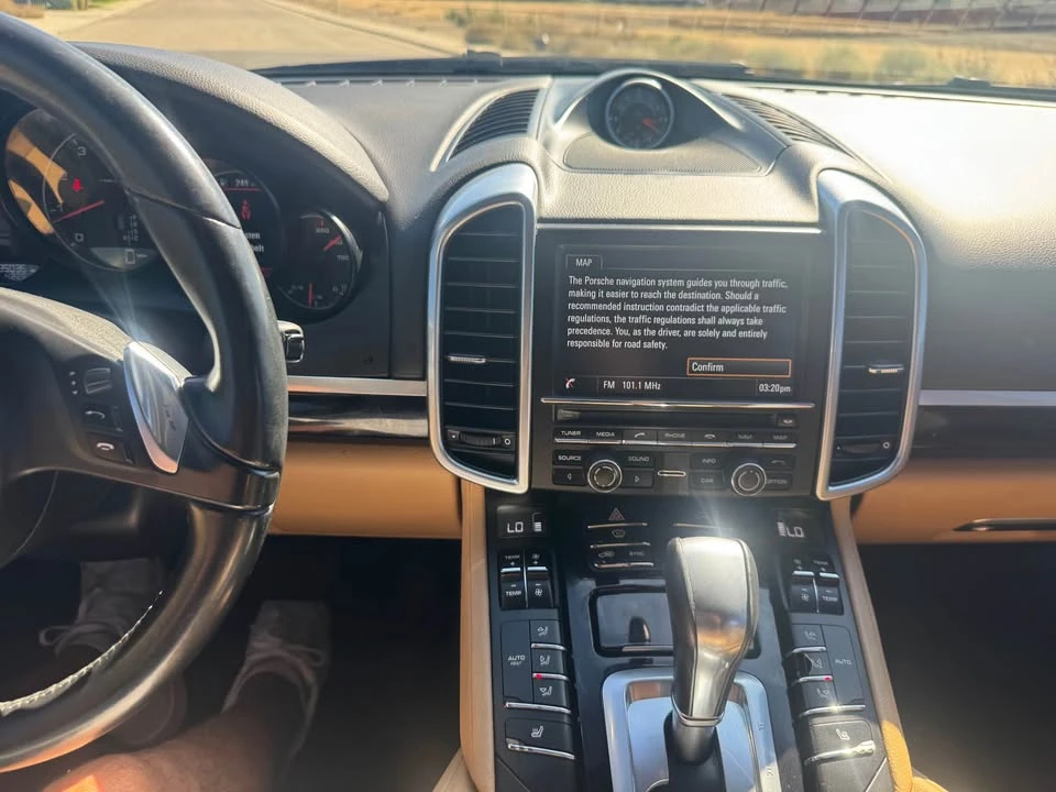 2014 Porsche 958 Cayenne - Image 18 of 18
