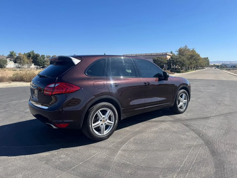 2014 Porsche 958 Cayenne - Image 5 of 18