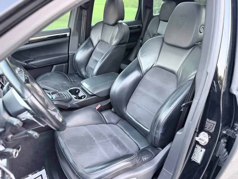 2014 Porsche 958 Cayenne - Image 11 of 17