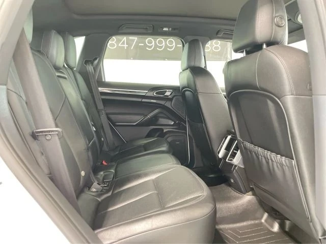 2014 Porsche 958 Cayenne - Image 16 of 21