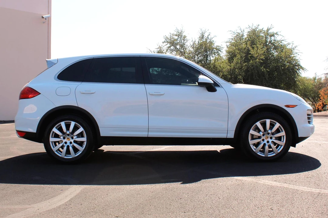 2014 Porsche 958 Cayenne - Image 3 of 5