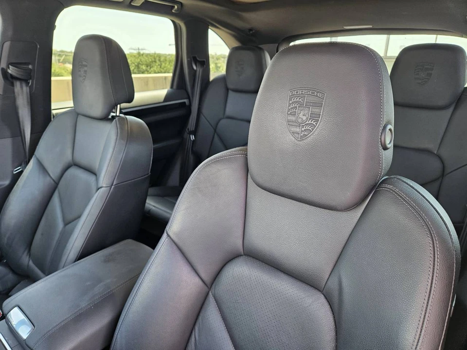 2014 Porsche 958 Cayenne - Image 5 of 5