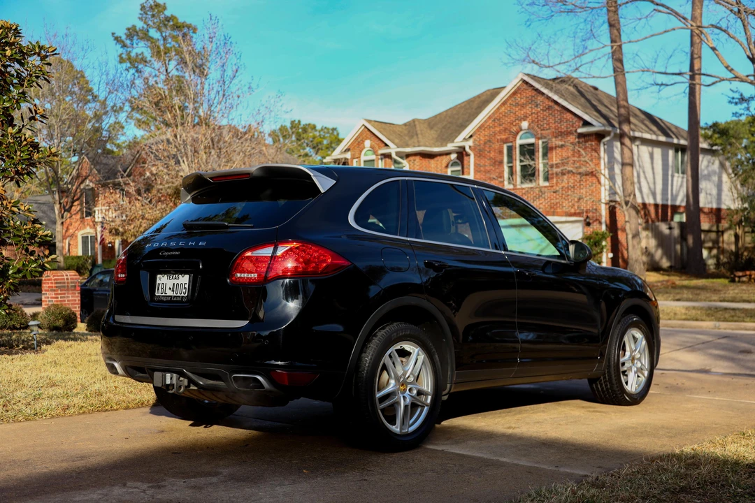 2014 Porsche 958 Cayenne - Image 10 of 31