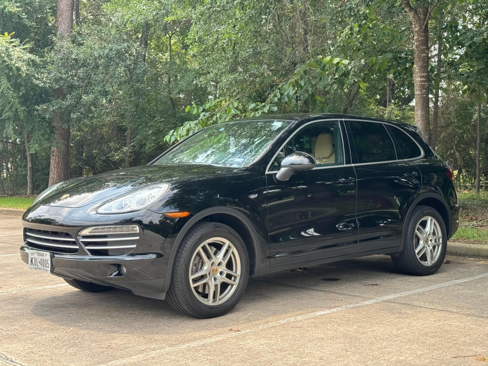 2014 Porsche 958 Cayenne - Image 8 of 31