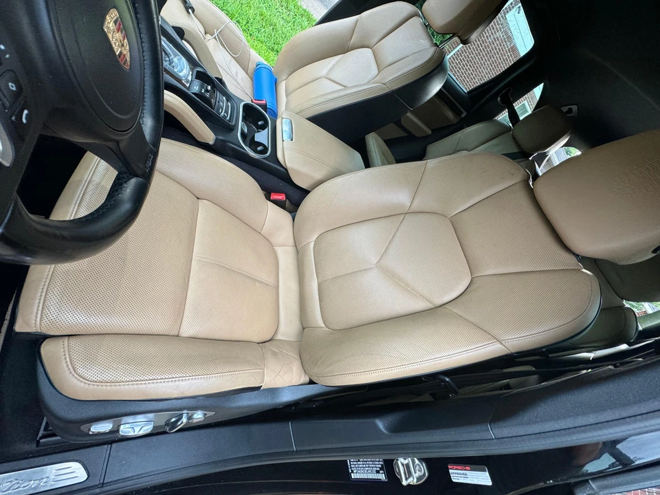 2014 Porsche 958 Cayenne - Image 25 of 31