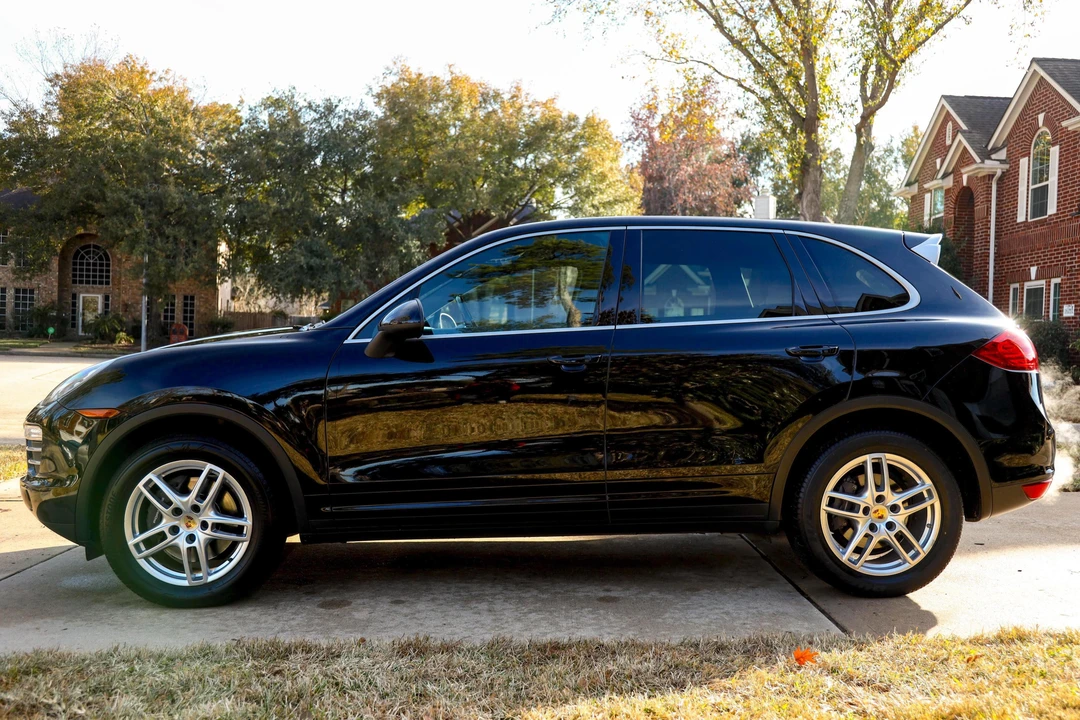 2014 Porsche 958 Cayenne - Image 3 of 31