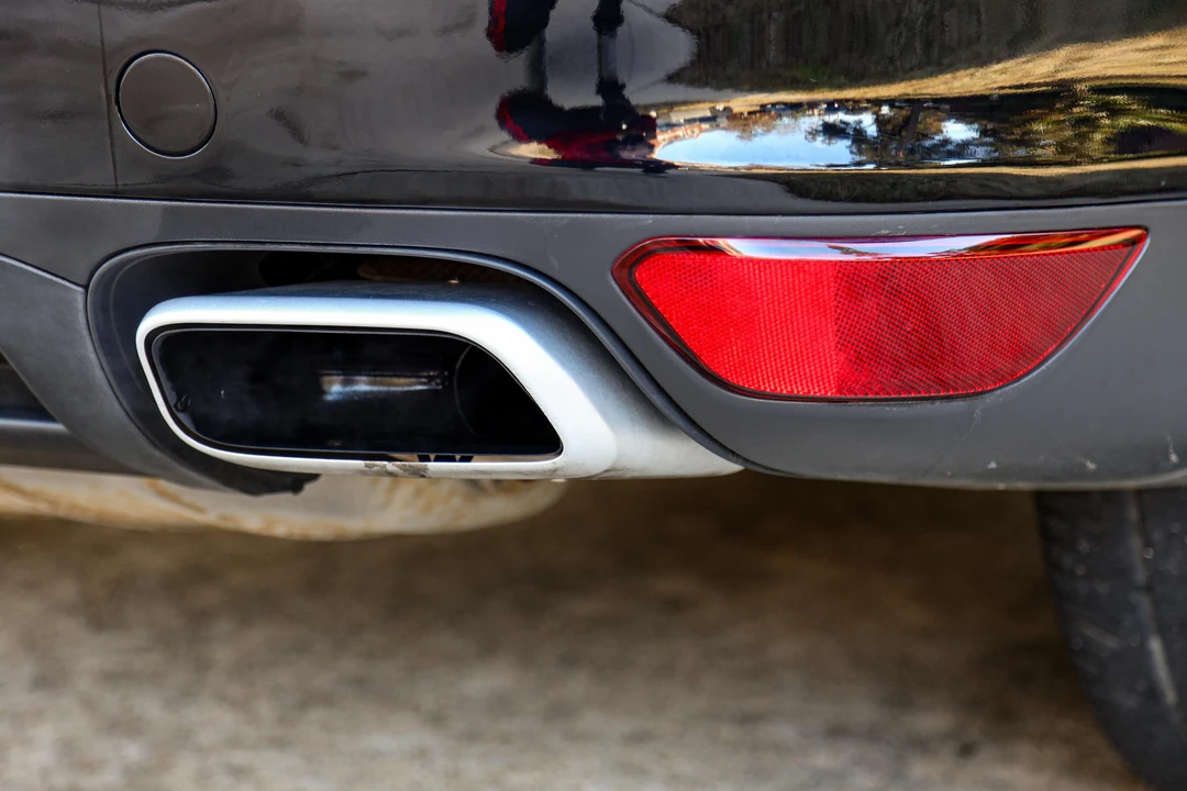 2014 Porsche 958 Cayenne - Image 14 of 31