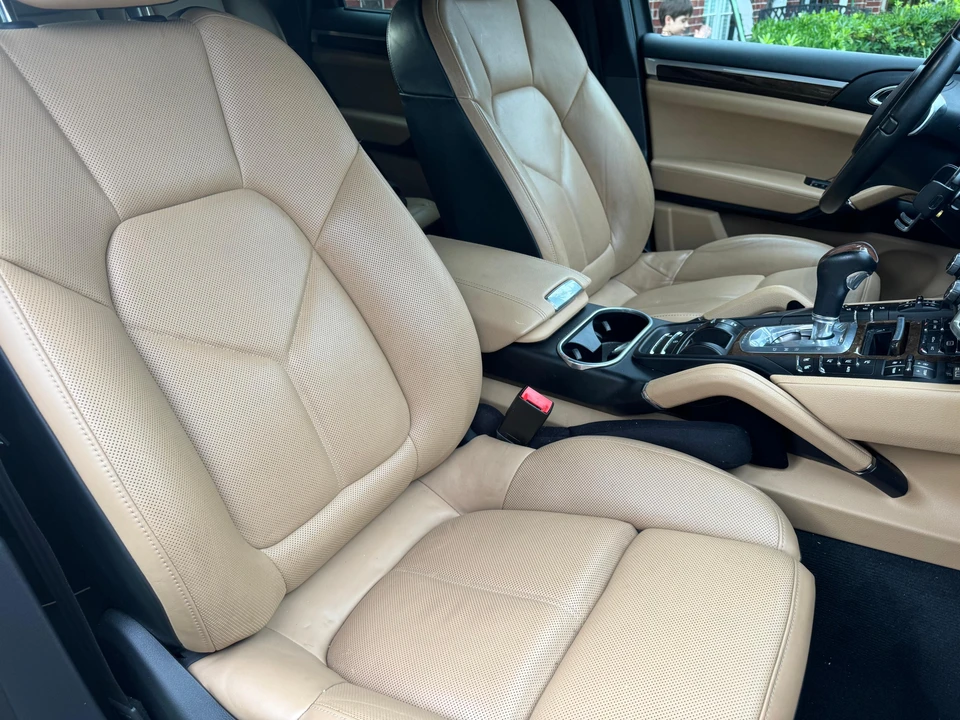 2014 Porsche 958 Cayenne - Image 30 of 31