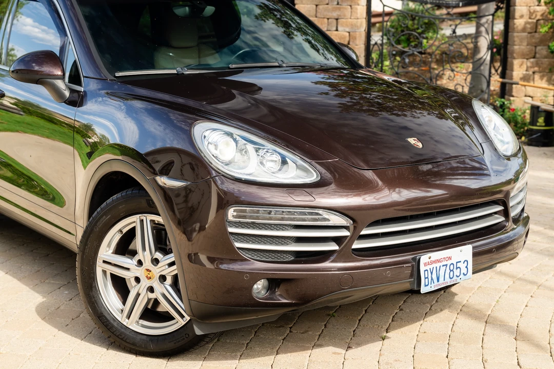 2014 Porsche 958 Cayenne - Image 12 of 31