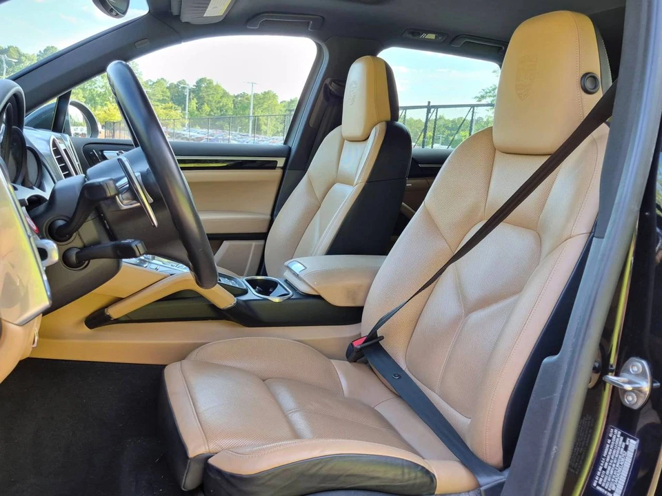 2014 Porsche 958 Cayenne - Image 5 of 5
