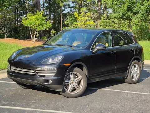 2014 Porsche Cayenne Platinum Edition