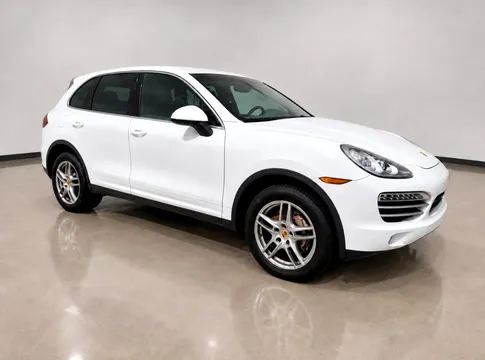 2014 Porsche Cayenne Platinum Edition