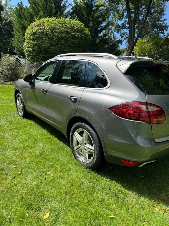 2014 Porsche 958 Cayenne - Image 6 of 17