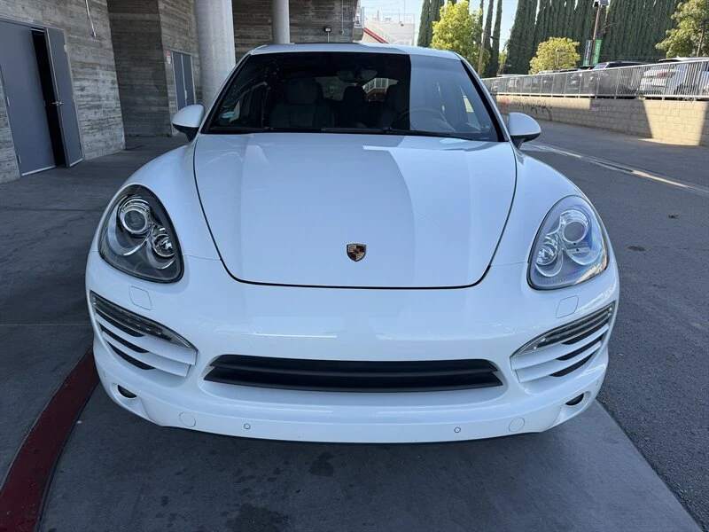 2014 Porsche 958 Cayenne - Image 9 of 20
