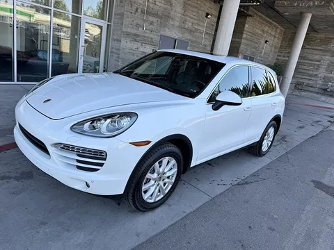 2014 Porsche Cayenne Platinum