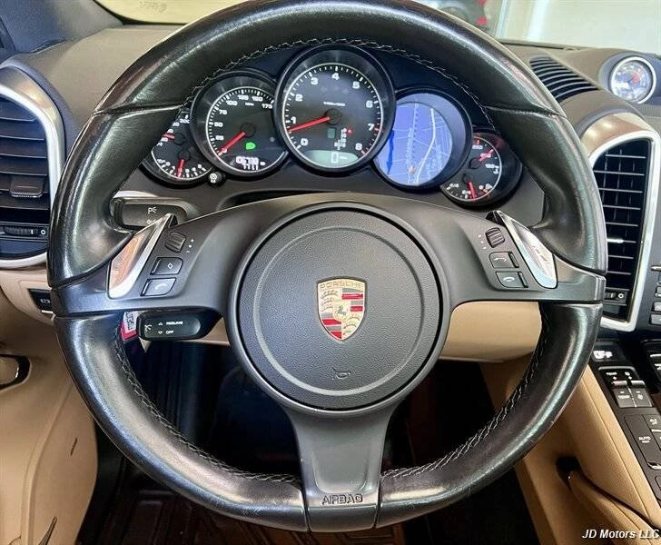2014 Porsche 958 Cayenne - Image 7 of 10