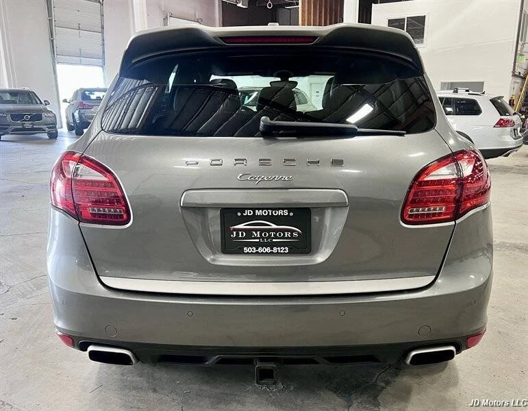 2014 Porsche 958 Cayenne - Image 3 of 10