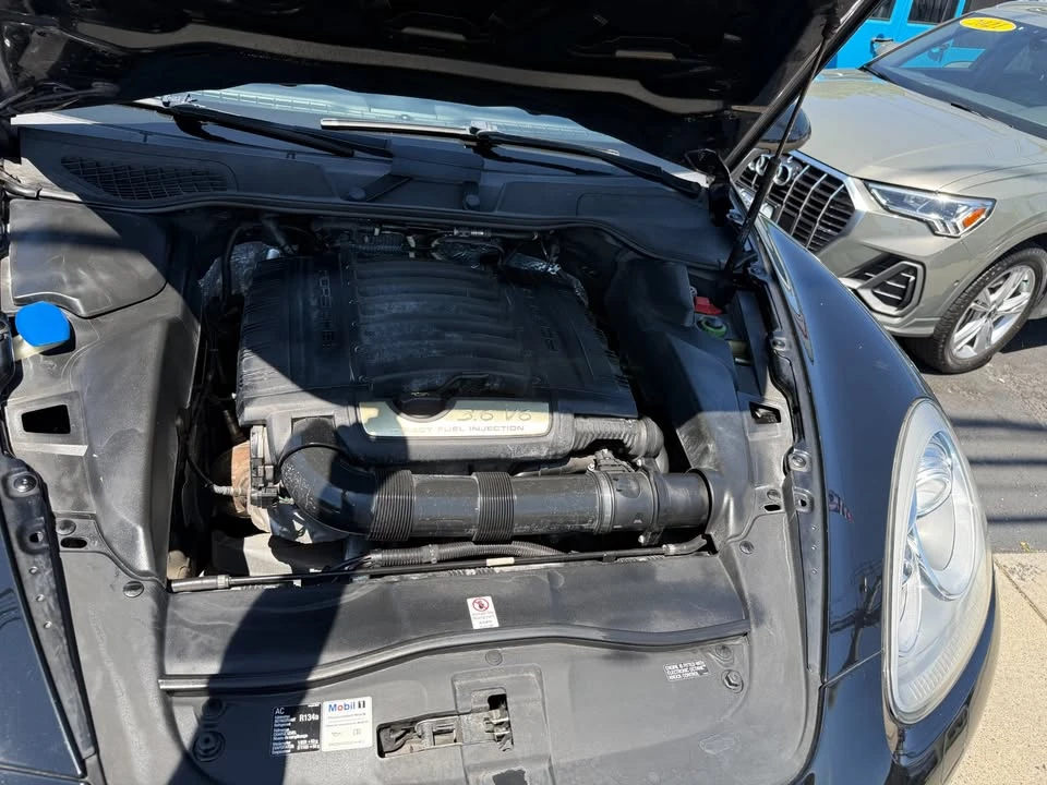 2014 Porsche 958 Cayenne - Image 17 of 18