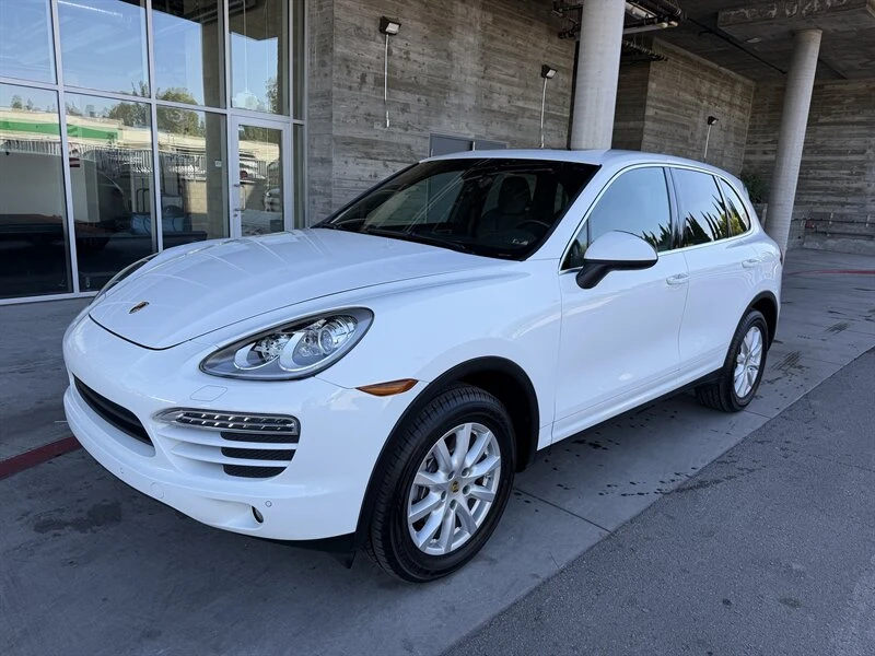 2014 Porsche 958 Cayenne - Image 3 of 26