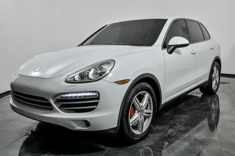 2014 Porsche 958 Cayenne - Image 5 of 12