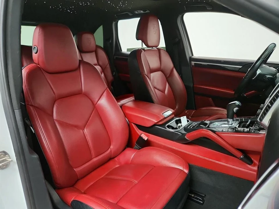 2014 Porsche 958 Cayenne - Image 19 of 21