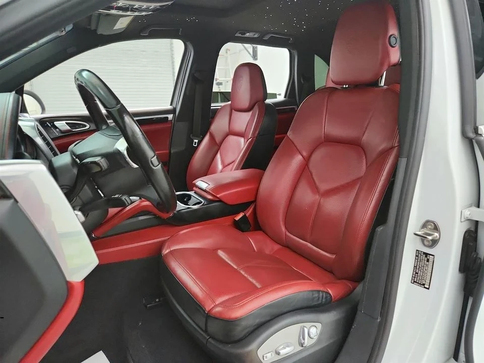 2014 Porsche 958 Cayenne - Image 13 of 21