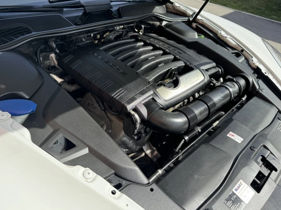 2014 Porsche 958 Cayenne - Image 12 of 13