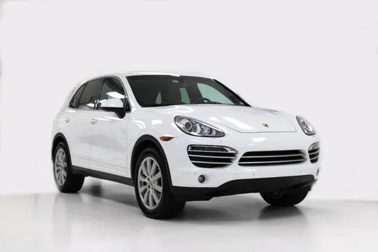 2014 Porsche Cayenne Platinum