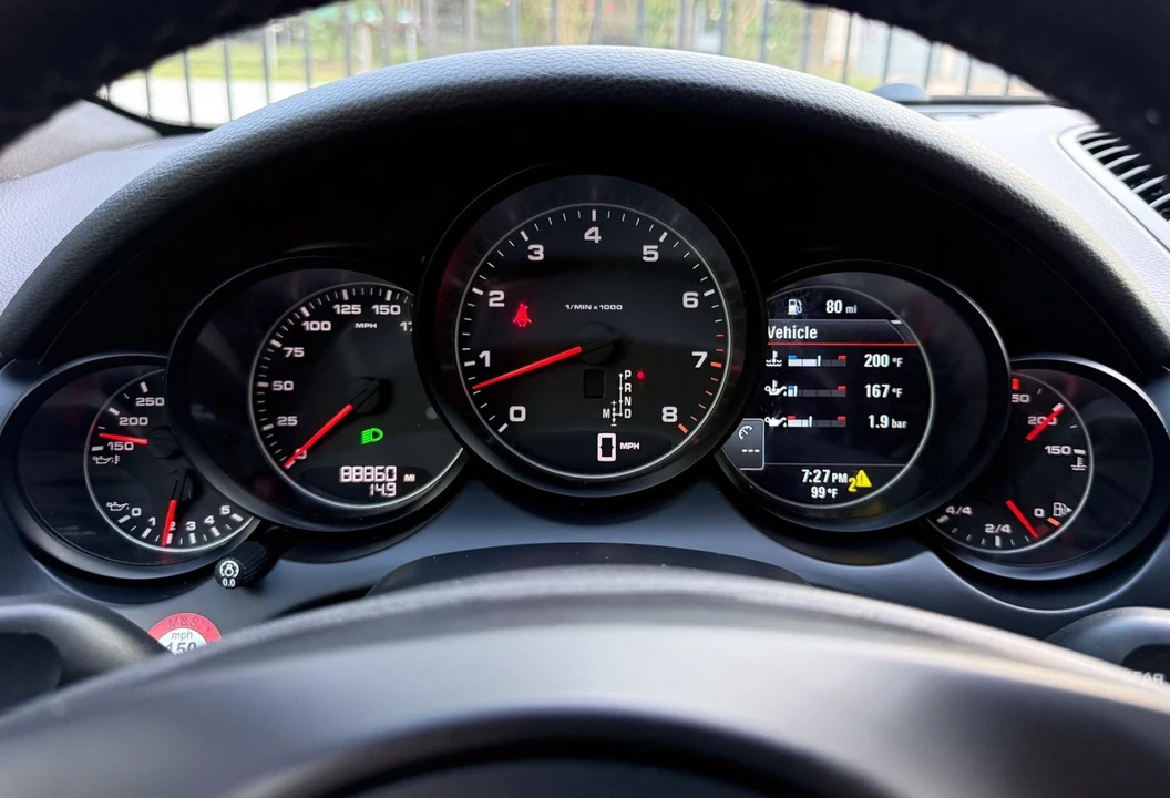 2014 Porsche 958 Cayenne - Image 10 of 12