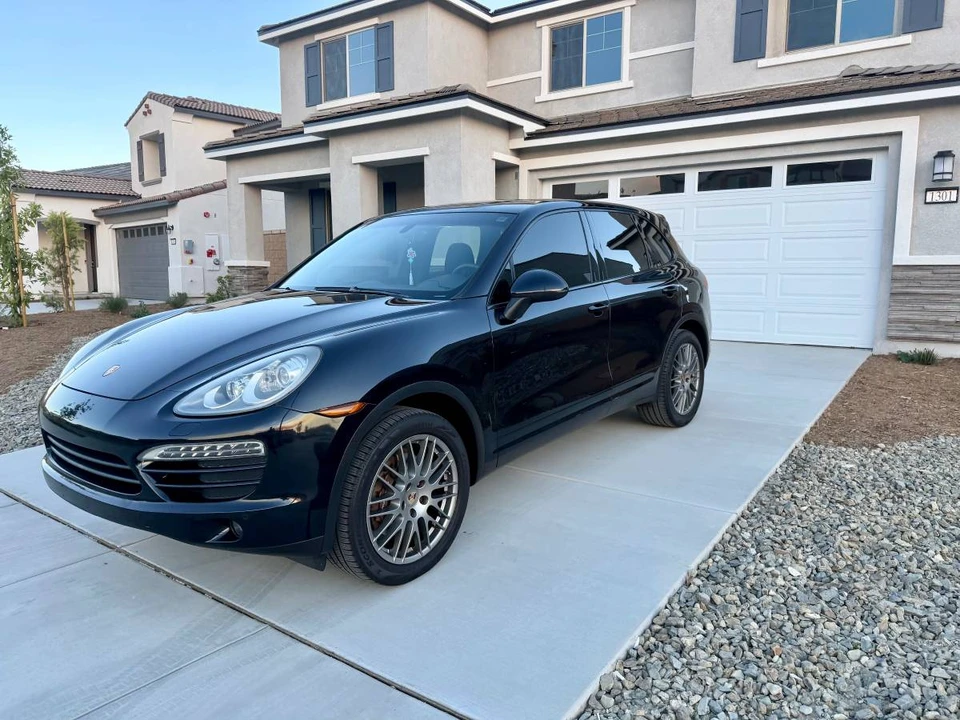 2014 Porsche 958 Cayenne - Image 6 of 10