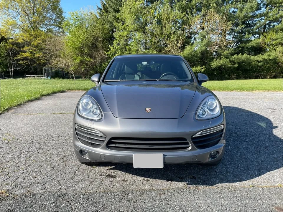 2014 Porsche 958 Cayenne S - Image 3 of 10