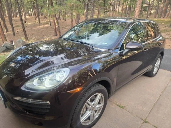 2014 Porsche 958 Cayenne S - Image 6 of 9