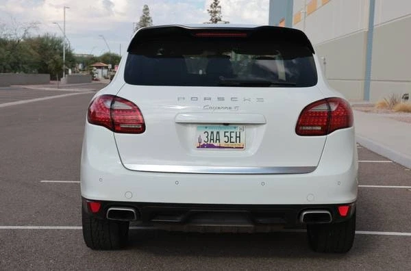 2014 Porsche 958 Cayenne S - Image 11 of 14