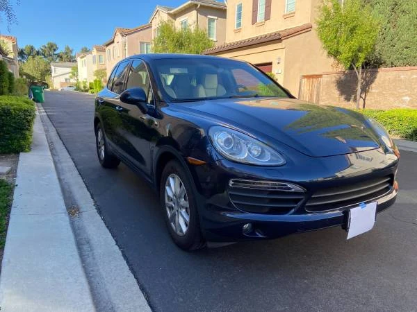 2014 Porsche 958 Cayenne S - Image 3 of 13