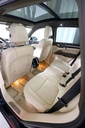 2014 Porsche 958 Cayenne S - Image 13 of 13