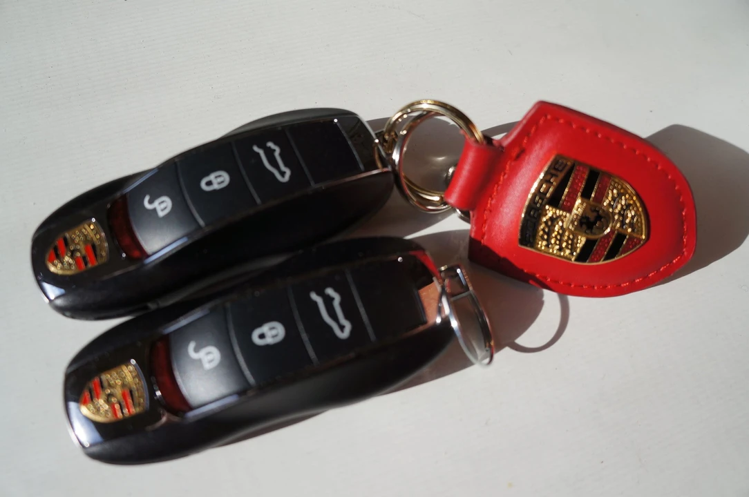 2014 Porsche 958 Cayenne S - Image 8 of 8