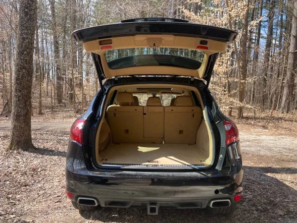 2014 Porsche 958 Cayenne S - Image 6 of 10
