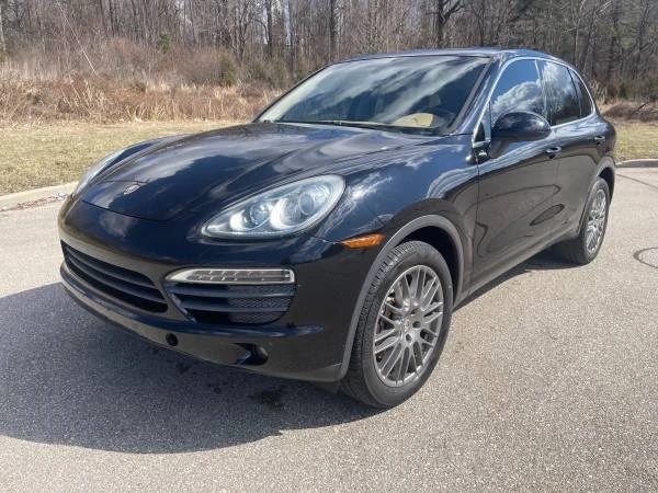 2014 Porsche 958 Cayenne S - Image 4 of 10