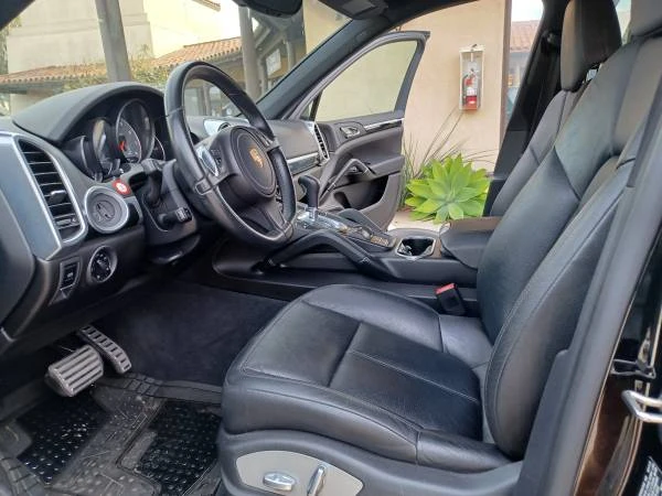 2014 Porsche 958 Cayenne - Image 3 of 7