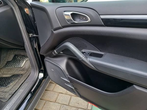 2014 Porsche 958 Cayenne - Image 4 of 7