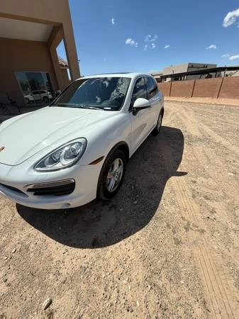 2014 Porsche 958 Cayenne S - Image 2 of 21