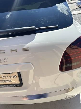 2014 Porsche 958 Cayenne S - Image 14 of 21