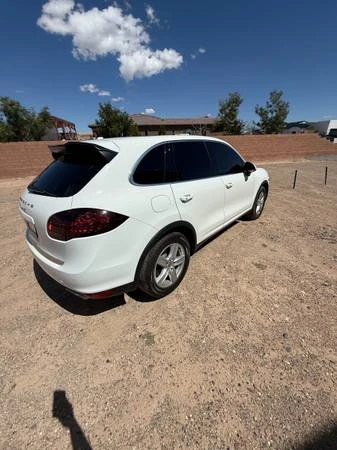 2014 Porsche 958 Cayenne S - Image 17 of 21