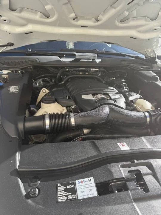 2014 Porsche 958 Cayenne S - Image 3 of 9