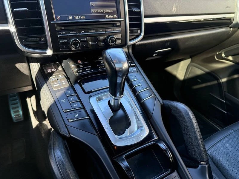 2014 Porsche 958 Cayenne - Image 7 of 22