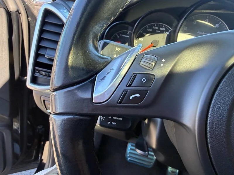2014 Porsche 958 Cayenne - Image 9 of 22