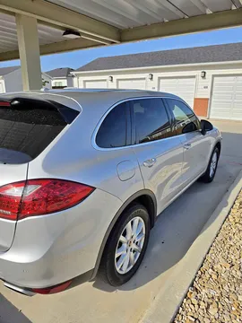 2014 Porsche Cayenne S Hybrid